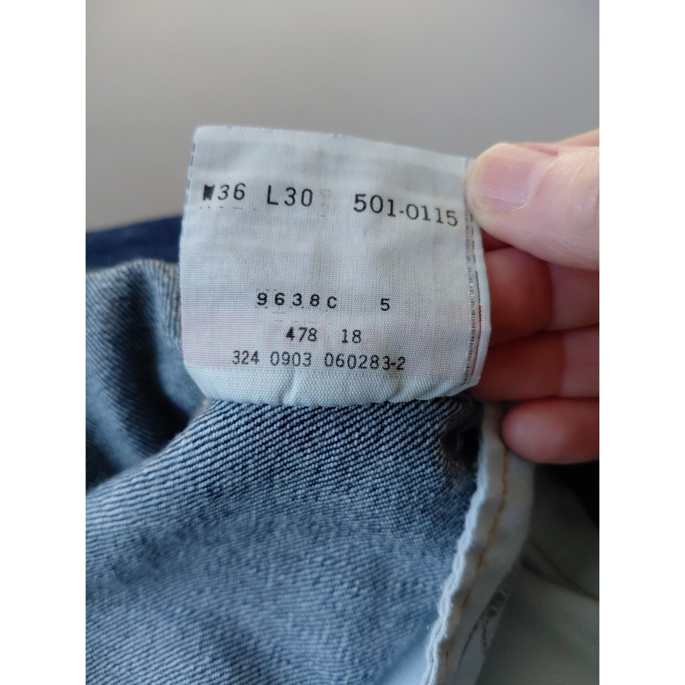 VTG Levi's 501xx Shrink to Fit Jeans 36x30 Raw Denim Mexico 2000s Dark Wash Y2K - Picture 11 of 16